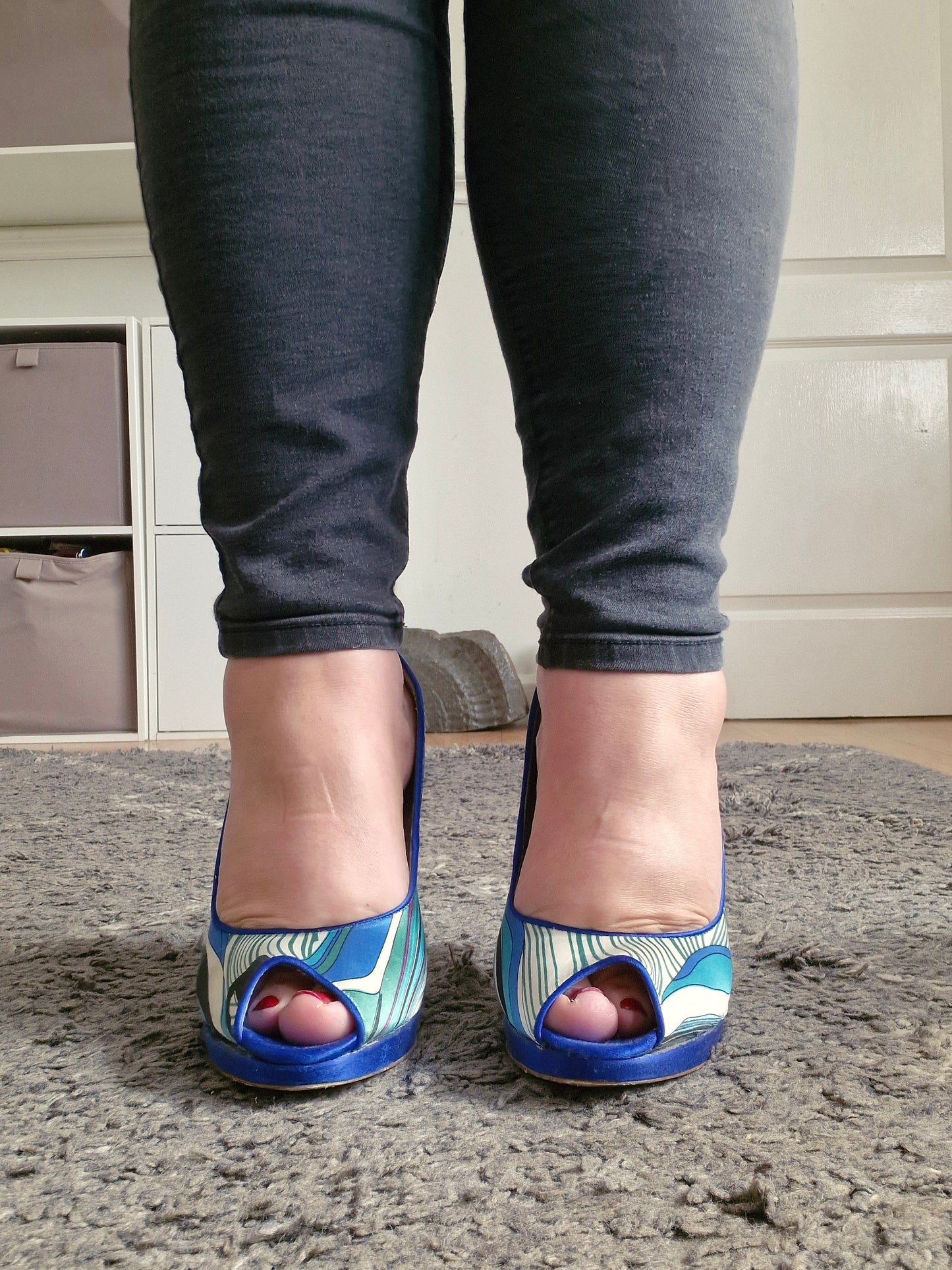 Dune well worn peeped toe heels/ UK6