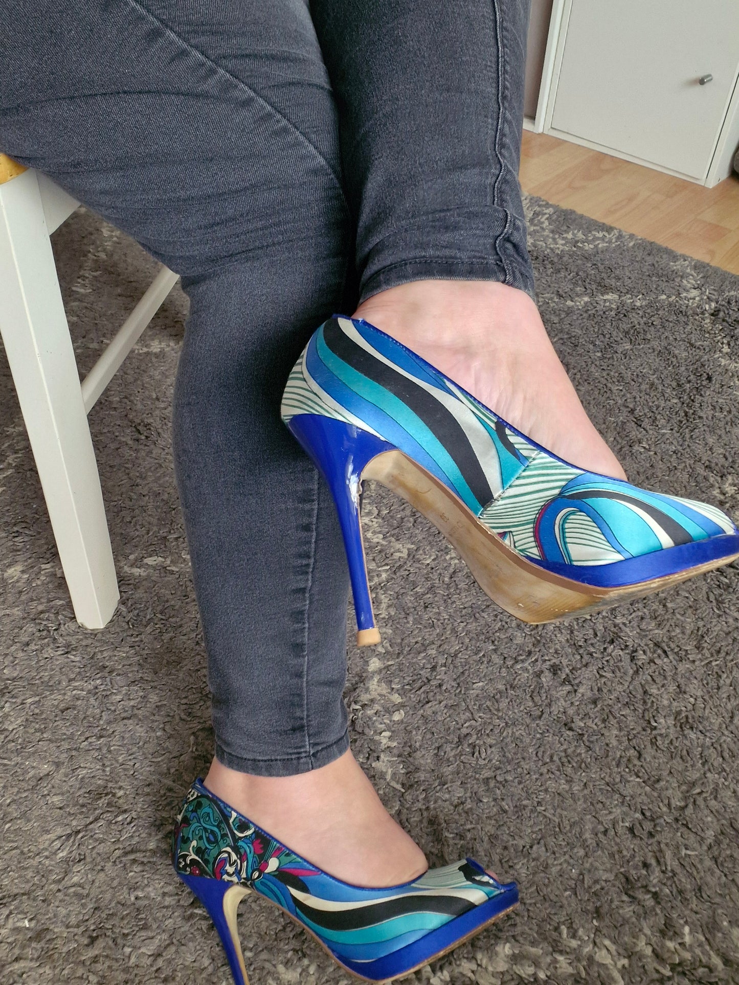 Dune well worn peeped toe heels/ UK6