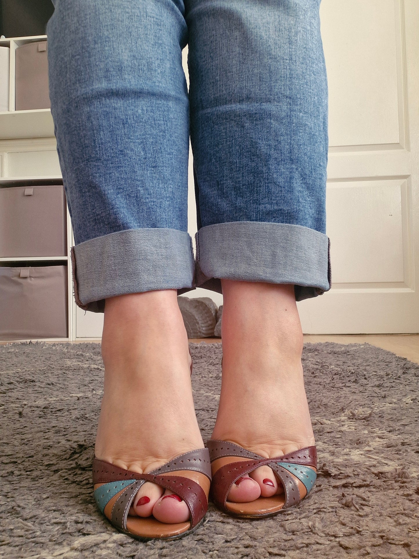 Leather Faith Cutaway Heels / Heavily Worn