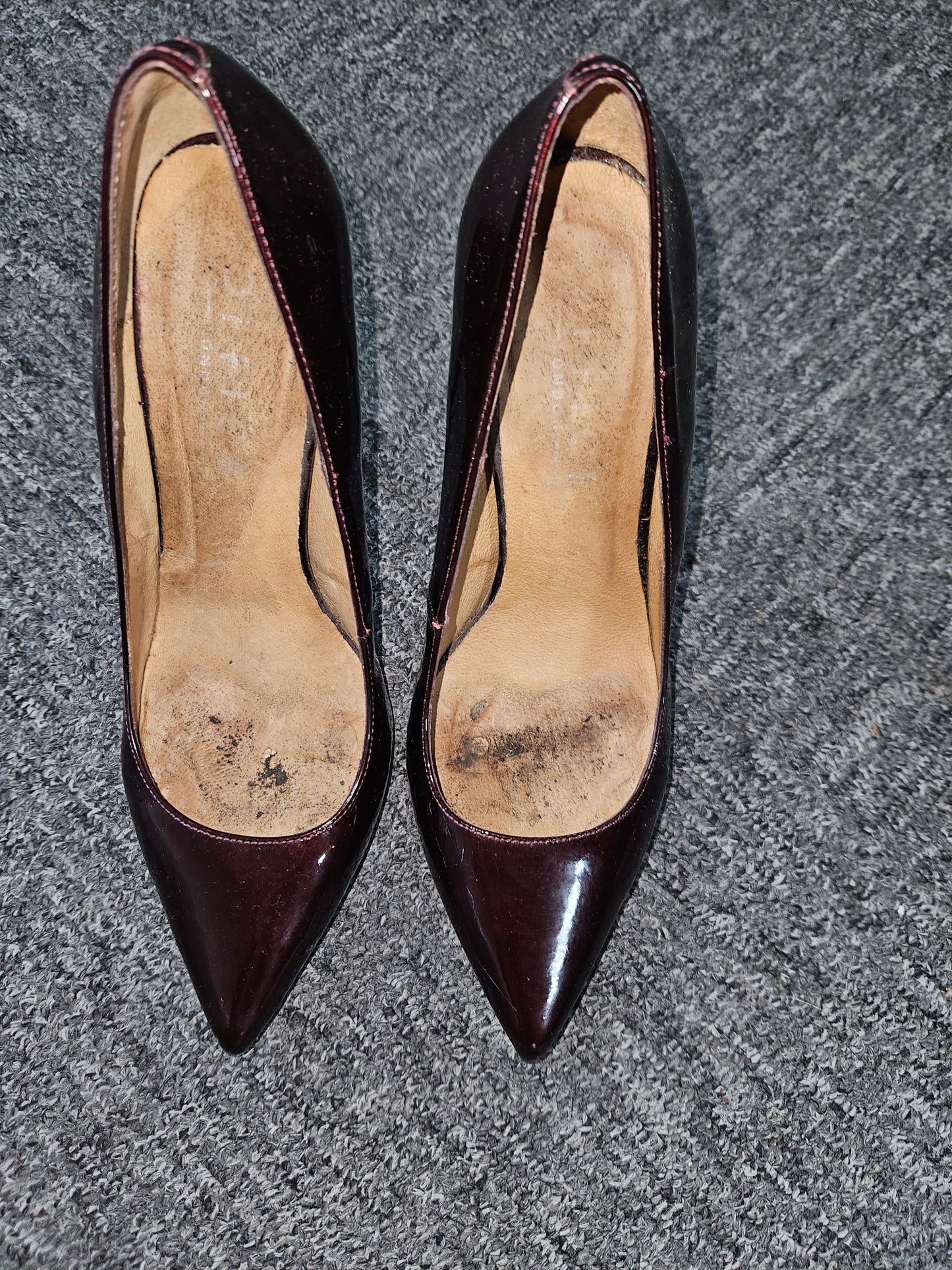Maroon Heels / Well Worn / UK5
