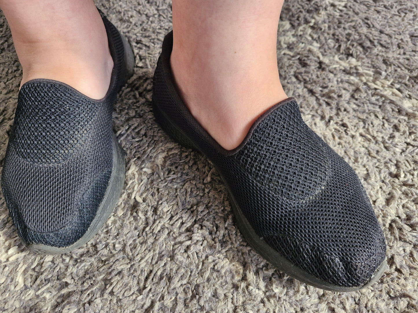 Sweaty Sketchers / Medium Scent / Heavily Worn UK6