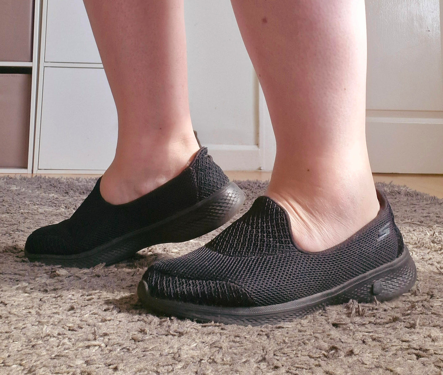 Sweaty Sketchers / Medium Scent / Heavily Worn UK6