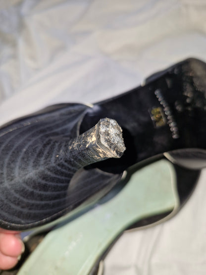 Pointed Kitten heel - Very well worn, medium scented UK6
