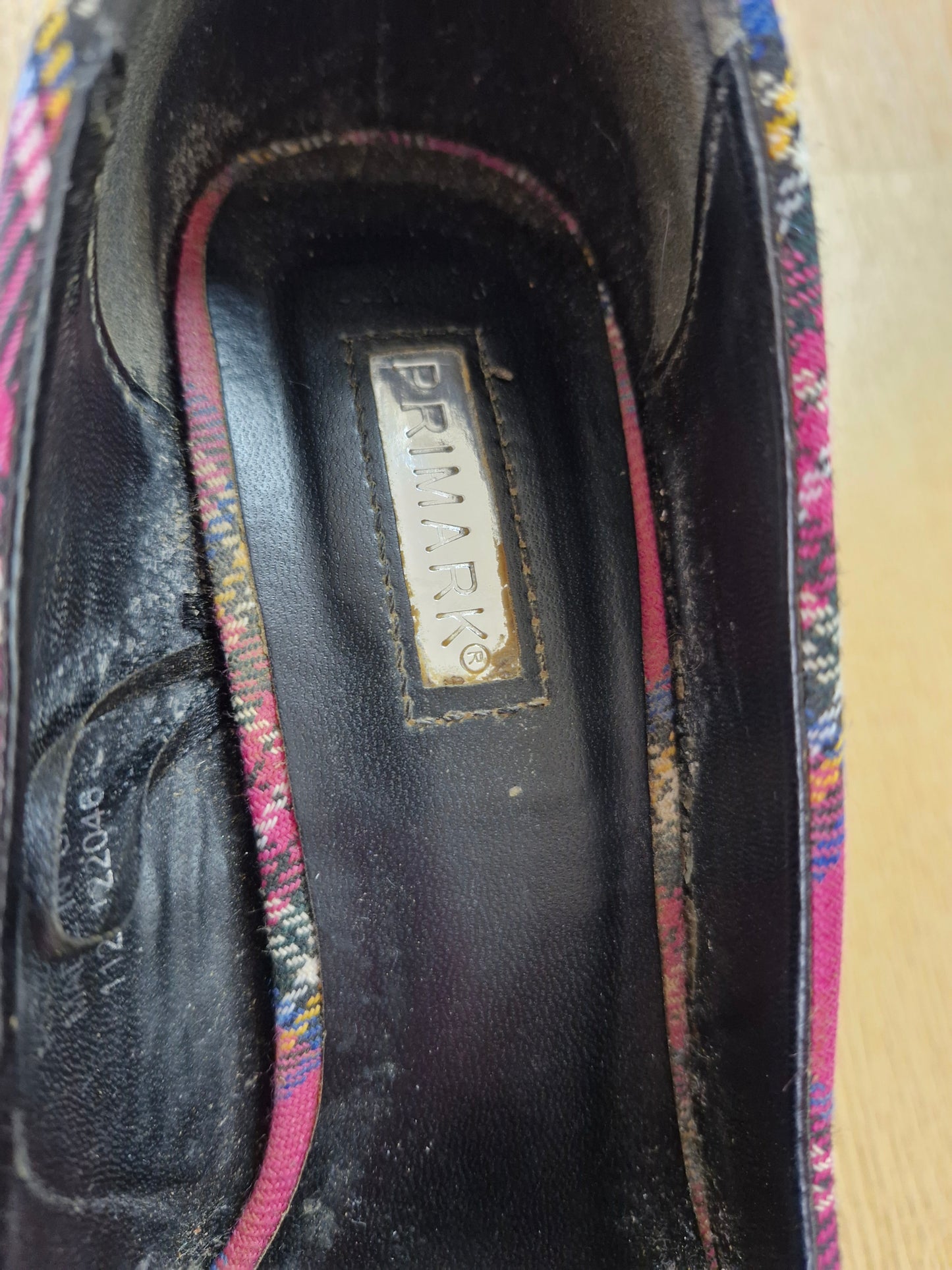 Well Worn Beautiful Tartan Heels UK6