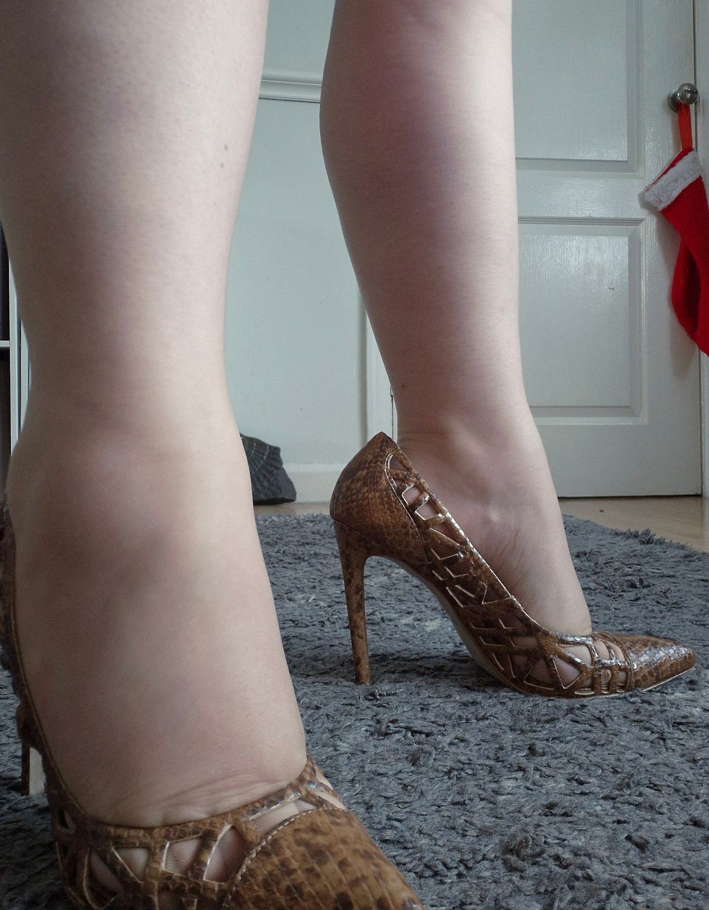 Cutaway Snakeskin Print Heels / UK6