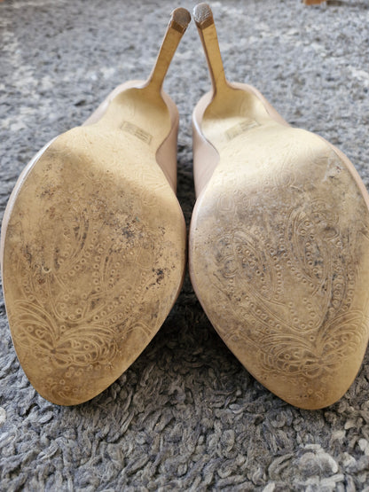Jasper Conran well worn nude heels / UK6