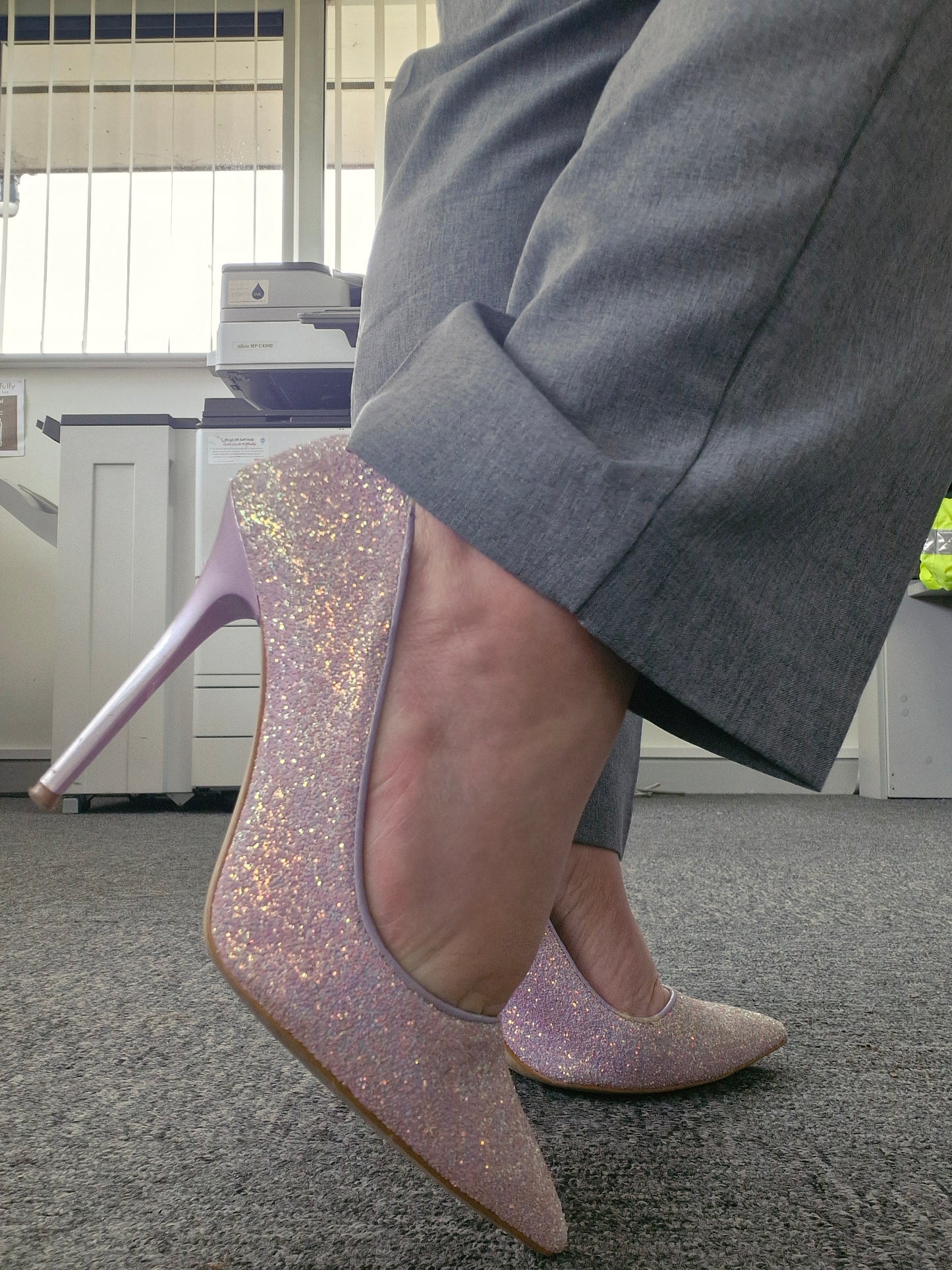 Pink Glitter Well Worn Office Heels / UK6