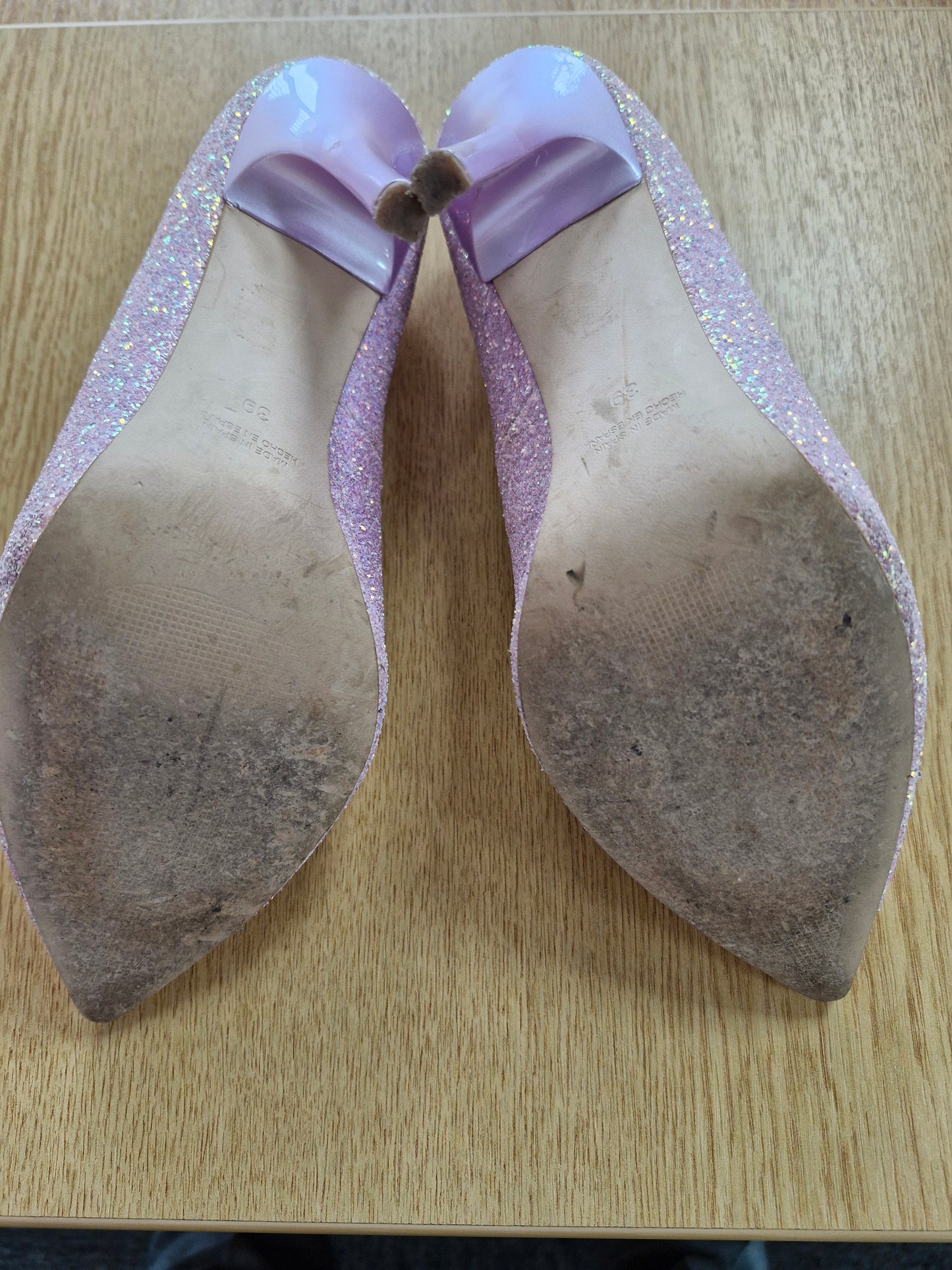 Pink Glitter Well Worn Office Heels / UK6