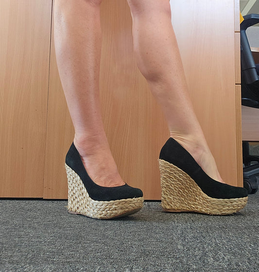 Office Wedges UK5
