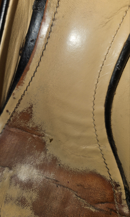 Heavily Worn Clarks Heels / UK5