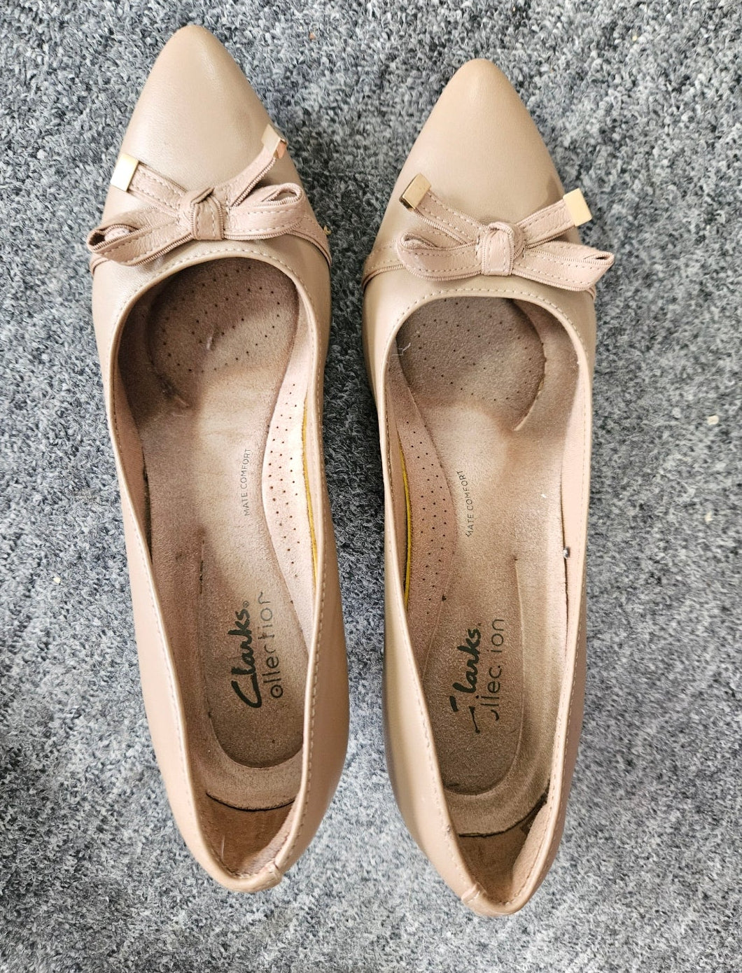 Clarks Well Worn Kitten Heels UK5