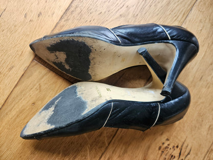 Leather medium heel work shoes UK5