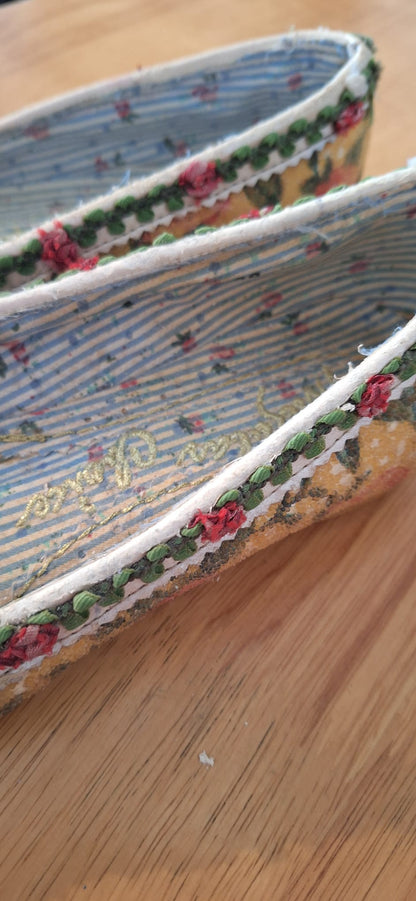 Irregular Choice Flats, UK5, Heavily worn - Medium Scent